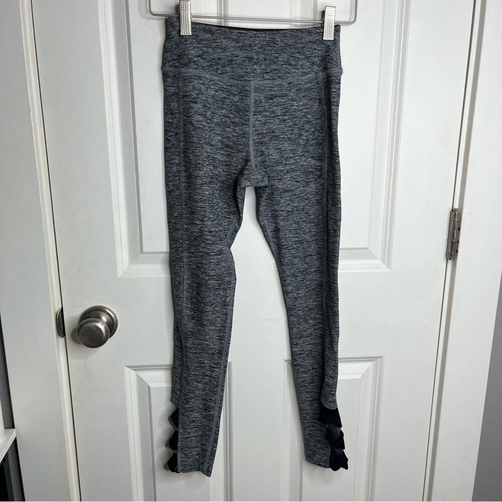Beyond Yoga Gray Space Dye Bow Ankle High Rise 7/8 Length Leggings Size XS